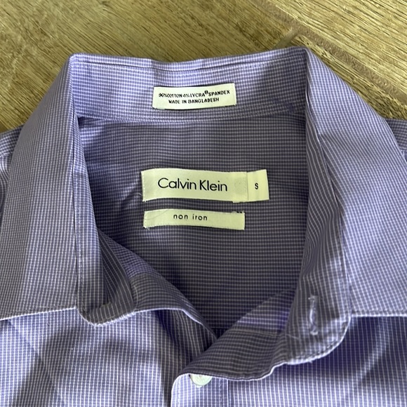 CK men’s button down - Picture 2 of 3